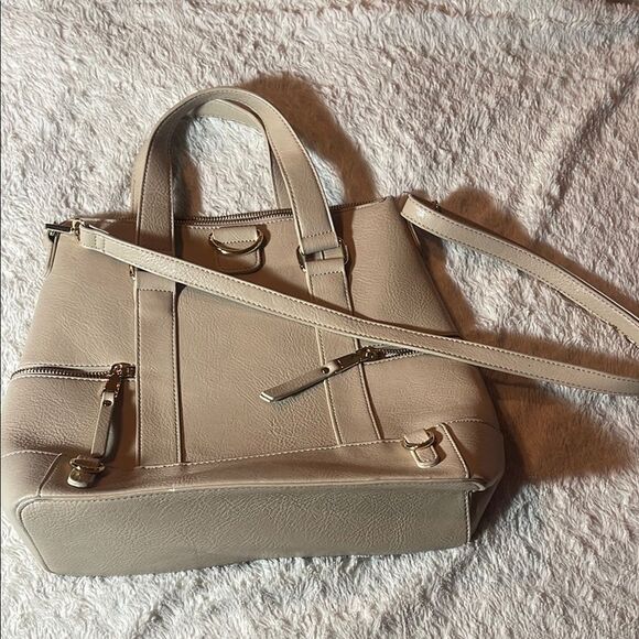 Madison West Handbags - Madison West purse